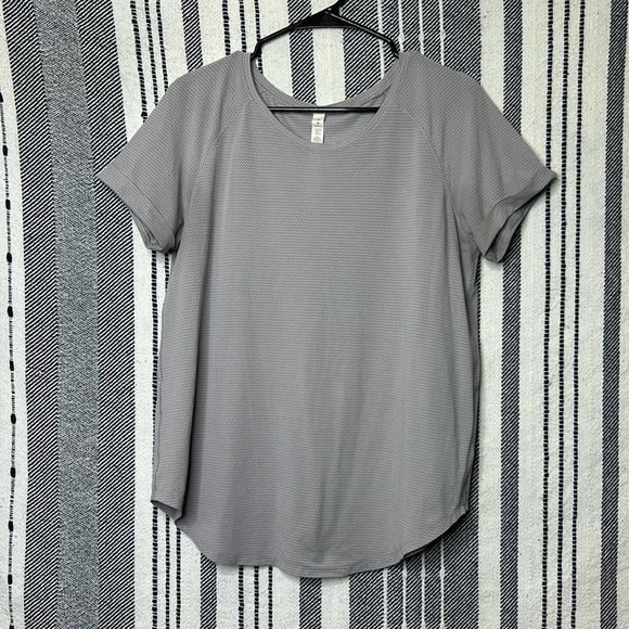 Lululemon Open Up Tie Back Tee - Picture 6 of 9